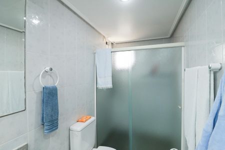 Apartamento à venda com 144m², 3 quartos e 3 vagas Apartamento à venda com 144m², 3 quartos e 3 vagasBanheiro da Suíte 1