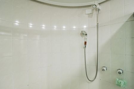 Apartamento à venda com 144m², 3 quartos e 3 vagas Apartamento à venda com 144m², 3 quartos e 3 vagasBanheiro da Suíte 2