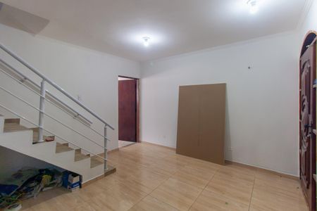 Casa para alugar com 170m², 4 quartos e 2 vagasSala