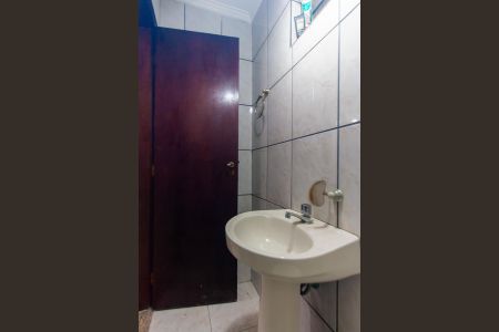 Casa para alugar com 170m², 4 quartos e 2 vagasBanheiro 1