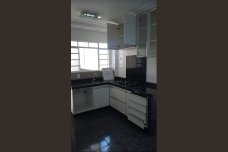 Apartamento à venda com 85m², 2 quartos e 1 vaga Apartamento à venda com 85m², 2 quartos e 1 vagaCozinha