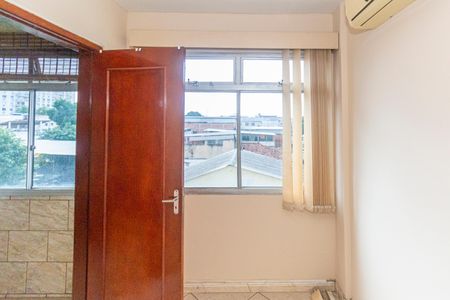Apartamento à venda com 80m², 2 quartos e 1 vagaQuarto de Serviço