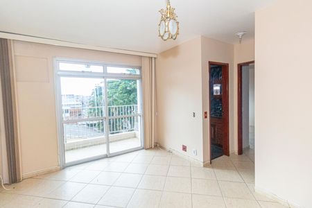 Apartamento à venda com 80m², 2 quartos e 1 vagaSala