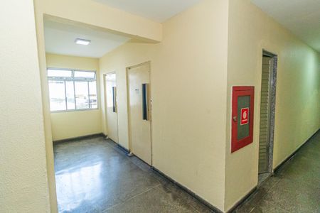 Apartamento à venda com 80m², 2 quartos e 1 vagaÁrea comum