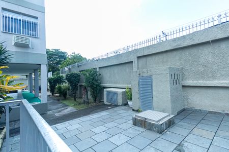 Apartamento à venda com 80m², 2 quartos e 1 vagaÁrea comum