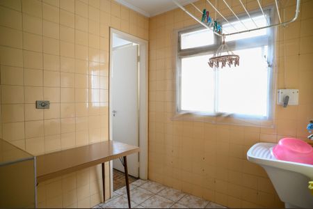Apartamento à venda com 80m², 2 quartos e 1 vagaÁrea de Serviço