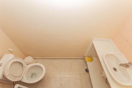 Casa à venda com 208m², 3 quartos e 1 vagaLavabo 2