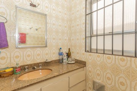 Casa à venda com 208m², 3 quartos e 1 vagaBanheiro da Suíte 1