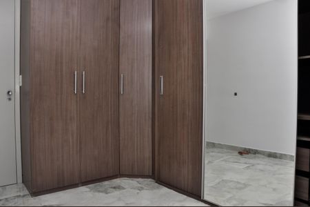 Apartamento para alugar com 74m², 3 quartos e 2 vagasQuarto 01