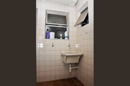 Apartamento para alugar com 74m², 3 quartos e 2 vagasÁrea de Serviço