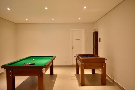 Apartamento à venda com 80m², 3 quartos e 2 vagas Apartamento à venda com 80m², 3 quartos e 2 vagasSalão de jogos