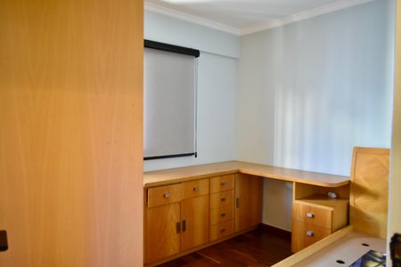 Apartamento à venda com 80m², 3 quartos e 2 vagas Apartamento à venda com 80m², 3 quartos e 2 vagasQuarto 2