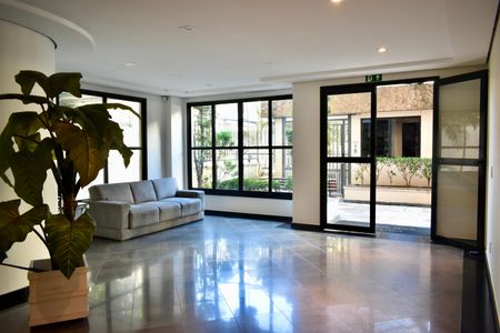 Apartamento à venda com 80m², 3 quartos e 2 vagas Apartamento à venda com 80m², 3 quartos e 2 vagasHall