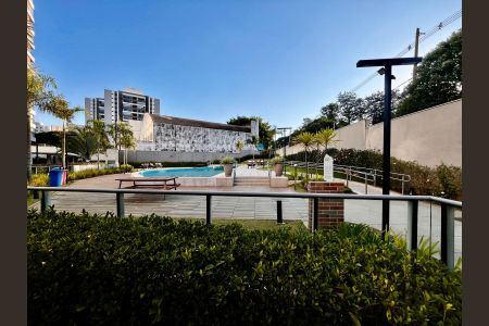 Apartamento à venda com 125m², 3 quartos e 2 vagas Apartamento à venda com 125m², 3 quartos e 2 vagasÁrea comum - Piscina