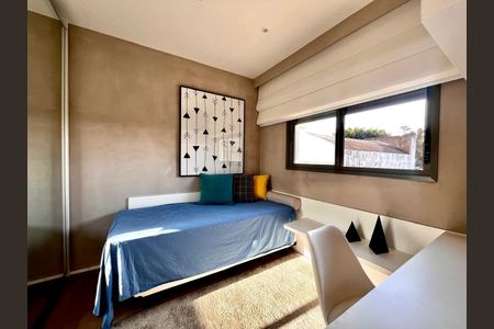 Apartamento à venda com 125m², 3 quartos e 2 vagas Apartamento à venda com 125m², 3 quartos e 2 vagasSuíte 1