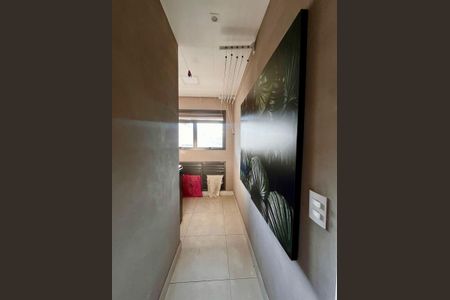 Apartamento à venda com 125m², 3 quartos e 2 vagas Apartamento à venda com 125m², 3 quartos e 2 vagasÁrea de Serviço
