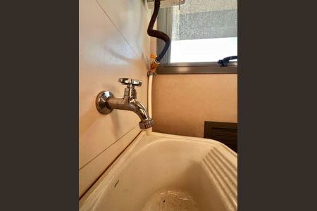 Apartamento à venda com 125m², 3 quartos e 2 vagas Apartamento à venda com 125m², 3 quartos e 2 vagasÁrea de Serviço