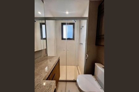 Apartamento à venda com 125m², 3 quartos e 2 vagas Apartamento à venda com 125m², 3 quartos e 2 vagasBanheiro da Suíte 2