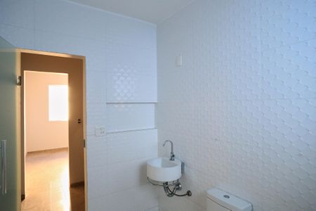 Casa à venda com 185m², 3 quartos e 2 vagasBanheiro da Suíte