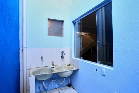 Casa à venda com 185m², 3 quartos e 2 vagasÁrea de Serviço