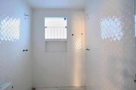 Casa à venda com 185m², 3 quartos e 2 vagasBanheiro da Suíte