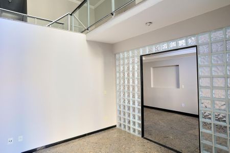 Casa à venda com 185m², 3 quartos e 2 vagasSala