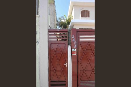 Casa para alugar com 60m², 1 quarto e sem vaga Casa para alugar com 60m², 1 quarto e sem vagaFachada