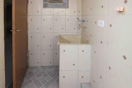 Casa para alugar com 60m², 1 quarto e sem vaga Casa para alugar com 60m², 1 quarto e sem vagaÁrea de Serviço