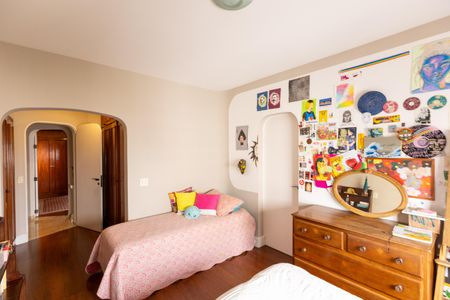 Apartamento à venda com 281m², 4 quartos e 4 vagasSuíte 4