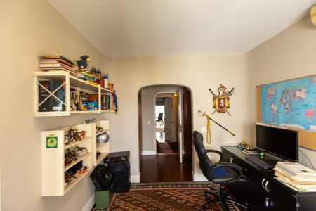 Apartamento à venda com 281m², 4 quartos e 4 vagasSuíte 1