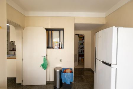 Apartamento à venda com 281m², 4 quartos e 4 vagasÁrea de Serviço