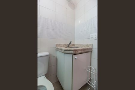 Apartamento à venda com 113m², 2 quartos e 1 vaga Apartamento à venda com 113m², 2 quartos e 1 vagaBanheiro da Suíte