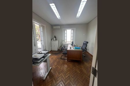 Casa à venda com 400m², 6 quartos e 11 vagasSalas