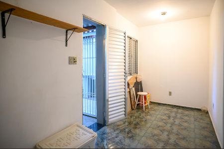 Casa à venda com 110m², 2 quartos e 2 vagas Casa à venda com 110m², 2 quartos e 2 vagasQuarto de Serviço