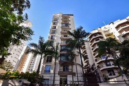 Apartamento para alugar com 570m², 3 quartos e 4 vagasFachada