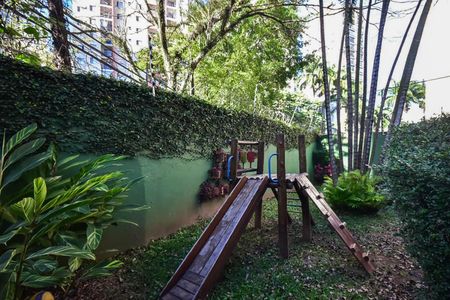 Apartamento para alugar com 570m², 3 quartos e 4 vagasPlayground