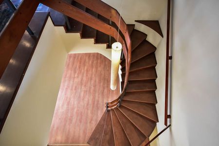 Apartamento para alugar com 570m², 3 quartos e 4 vagasEscada