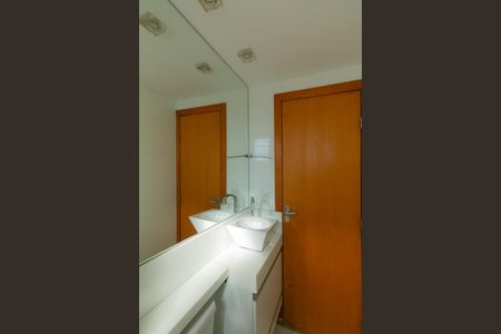 Apartamento para alugar com 74m², 3 quartos e 2 vagas Apartamento para alugar com 74m², 3 quartos e 2 vagasBanheiro da Suíte