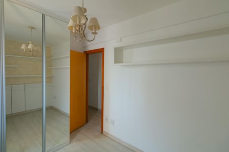 Apartamento para alugar com 74m², 3 quartos e 2 vagas Apartamento para alugar com 74m², 3 quartos e 2 vagasQuarto 2