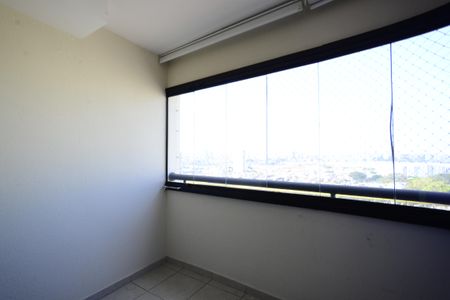 Apartamento à venda com 68m², 2 quartos e 1 vagaVaranda