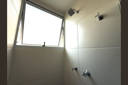 Apartamento para alugar com 45m², 2 quartos e sem vaga Apartamento para alugar com 45m², 2 quartos e sem vagaBanheiro
