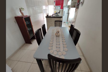 Casa à venda com 190m², 4 quartos e 4 vagasCasa 3 - Sala/Cozinha