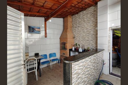 Casa à venda com 190m², 4 quartos e 4 vagasCasa 3 - Quintal