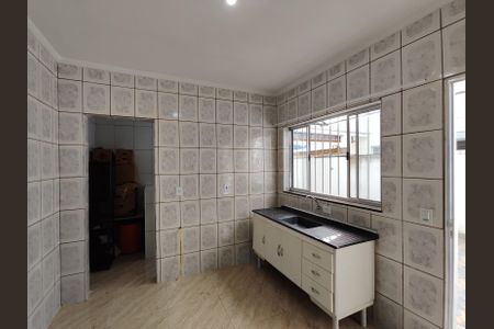 Casa à venda com 190m², 4 quartos e 4 vagasCasa 2 - Cozinha