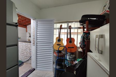 Casa à venda com 190m², 4 quartos e 4 vagasCasa 3 - Despensa