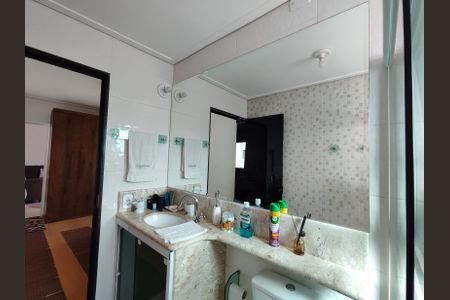 Casa à venda com 190m², 4 quartos e 4 vagasCasa 3 - Banheiro Suíte