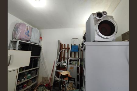 Casa à venda com 190m², 4 quartos e 4 vagasCasa 3 - Despensa