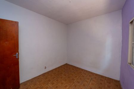 Casa à venda com 350m², 2 quartos e 4 vagas Casa à venda com 350m², 2 quartos e 4 vagasQuarto 2