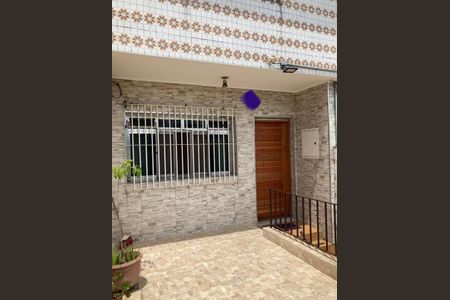 Casa à venda com 125m², 2 quartos e 1 vaga