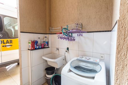 Casa à venda com 320m², 4 quartos e 6 vagasÁrea de Serviço